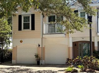 951 Wellington Ct, Dunedin, FL 34698