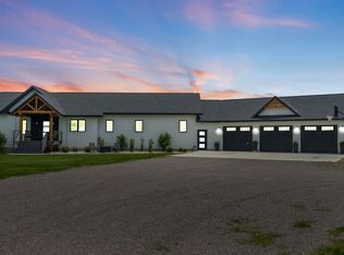 18284 475th Ave, Clear Lake, SD 57226