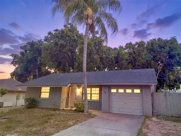 716 Boston St, Tarpon Springs, FL 34689