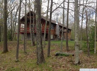 212 Round Hill Rd, Hensonville, NY 12439