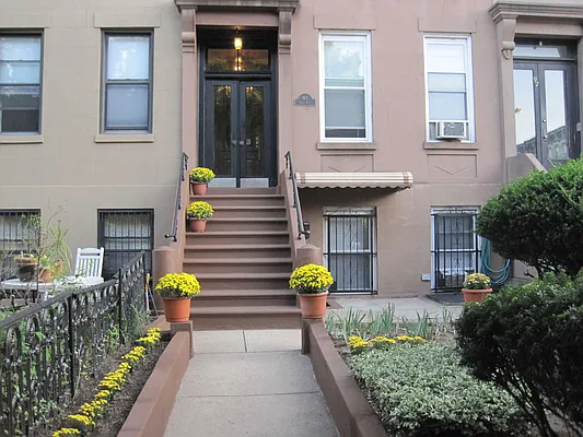 Rented by Owner | media 10