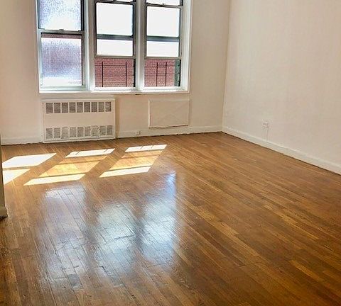 2nd image of 14430 Roosevelt Ave APT 215