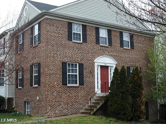 3rd image of 7901 Gunston Woods Pl