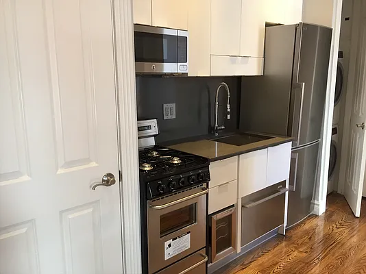 Rented by 9300 Realty, Inc. | media 7