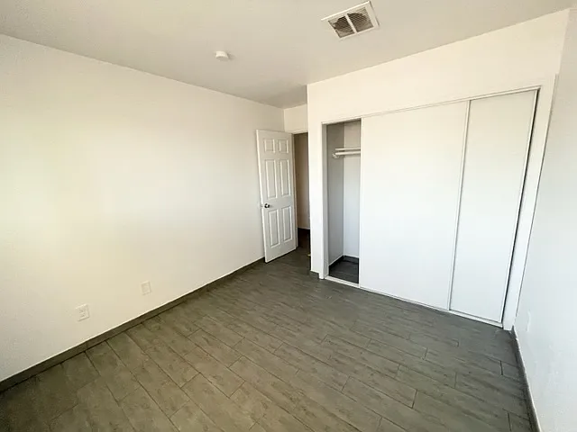 4115 E Moreland St #1 — Photo 14