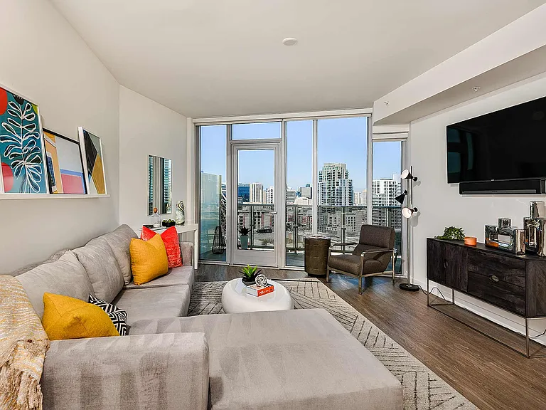 K1 Apartments — Photo 40