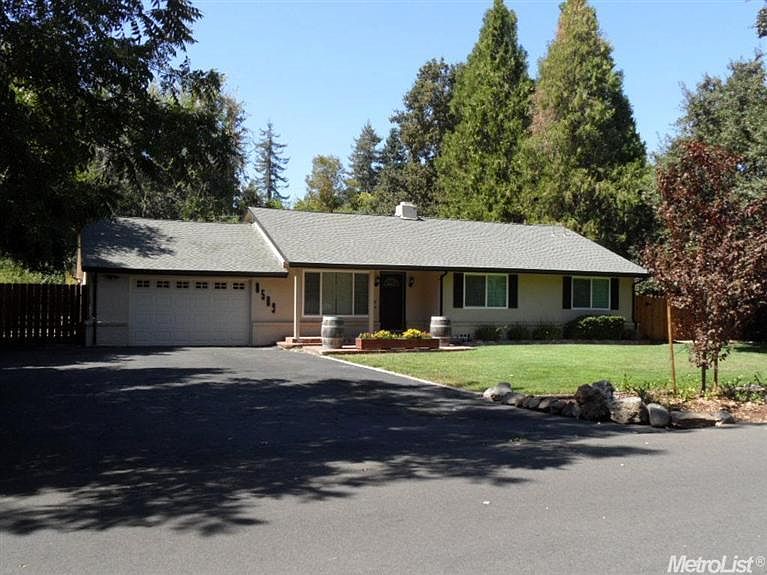 1st image of 8509 Bennett Dr