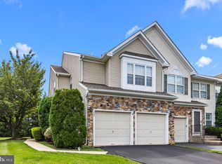 1484 Sweetbriar Dr, Jamison, PA 18929