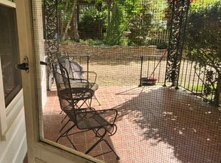 325 James Blvd #2, Signal Mountain, TN 37377