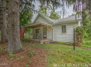 5979 West River Dr NE, Belmont, MI 49306