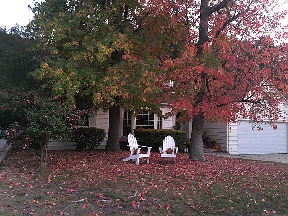4th image of 2524 E Glenoaks Blvd