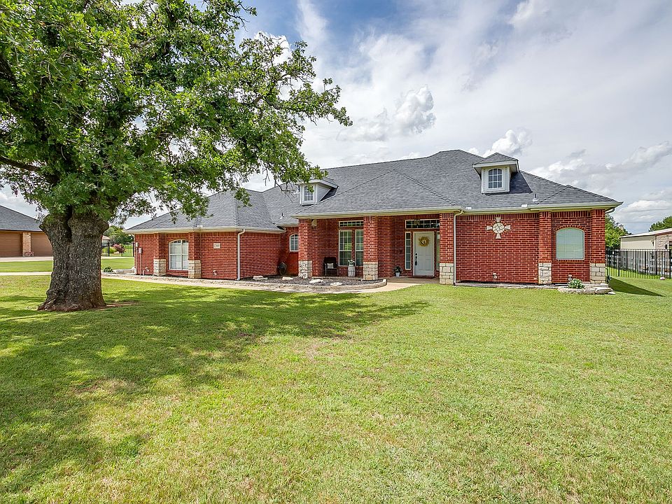 1st image of 3009 Big Springs Dr