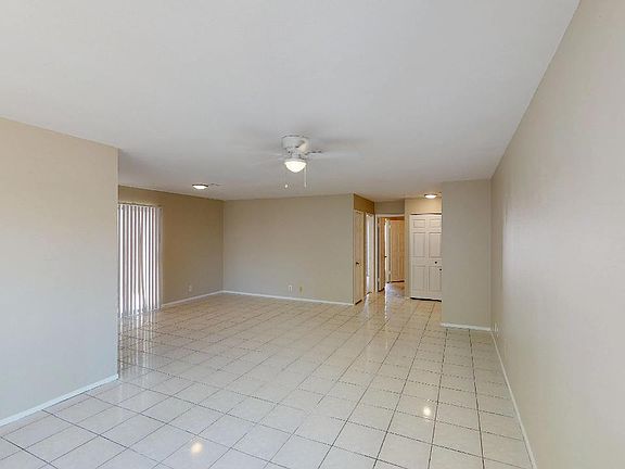 3rd image of 3855 Catamaran Cir
