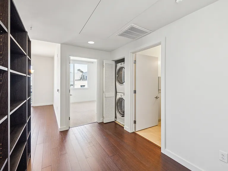 50 Jerrold Ave #305 — Photo 21
