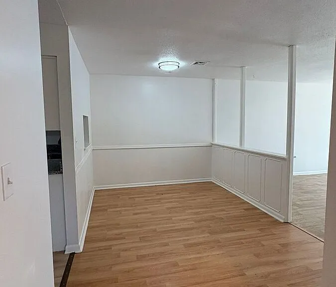 2101 Ottawa St #302B — Photo 7