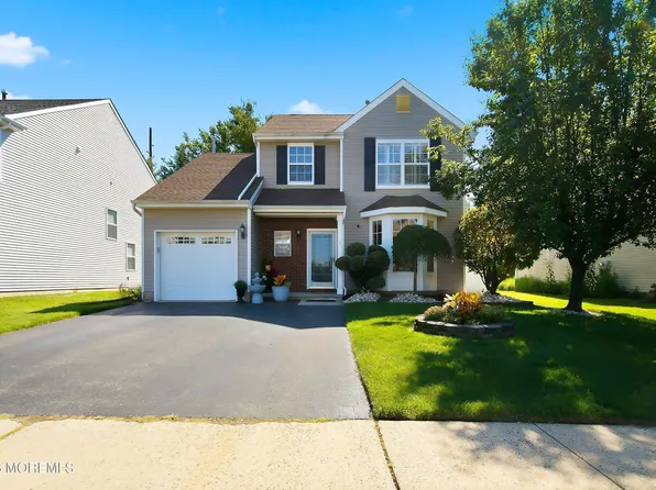 3 Skyline Drive, Hazlet, NJ 07730