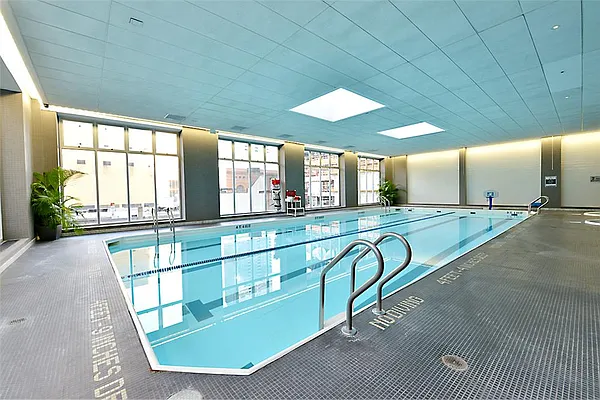 Rented by R New York | media 22