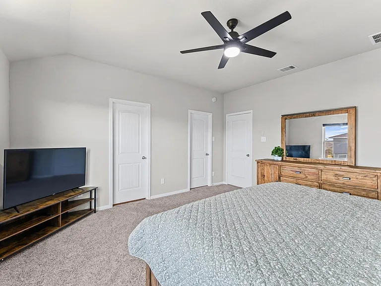 5343 Marisol Cove Dr — Photo 17