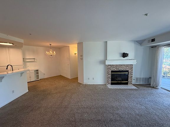 5th image of 11135 Affinity Ct Unit 12