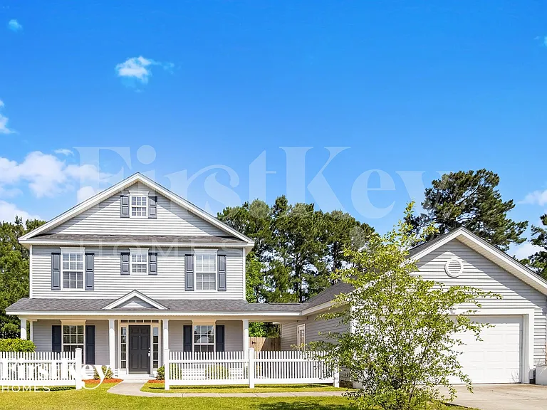 335 Seneca River Dr — Photo 1