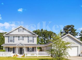 335 Seneca River Dr, Summerville, SC 29485