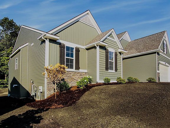 2nd image of 3174 Lowingside Dr