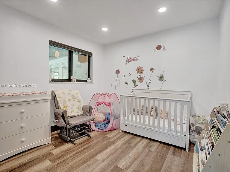 9750 SW 211th St — Photo 30