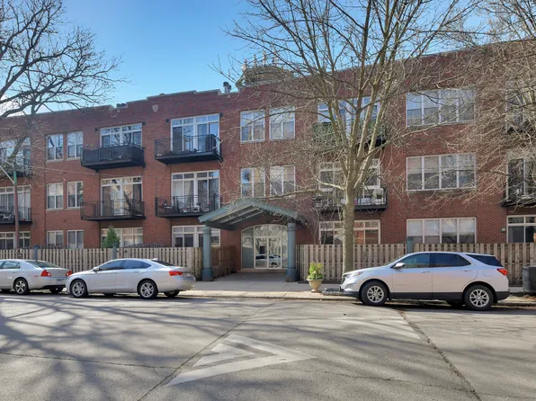 2333 W Saint Paul Ave APT 217, Chicago, IL 60647