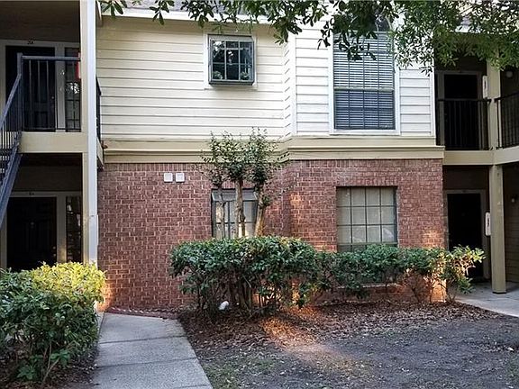 5th image of 8625 Mallard Reserve Dr Unit 102