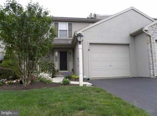114 Moorland Ct, Lititz, PA 17543