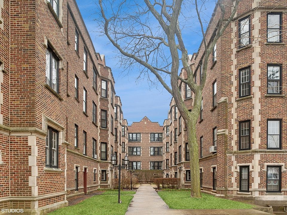 1st image of 576 Sheridan Sq APT 1