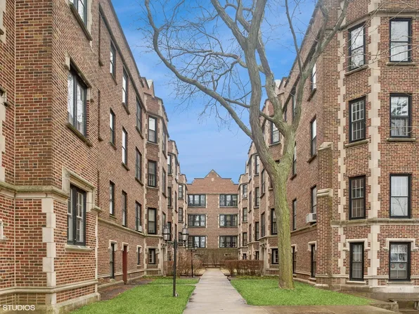576 Sheridan Sq APT 1, Evanston, IL 60202
