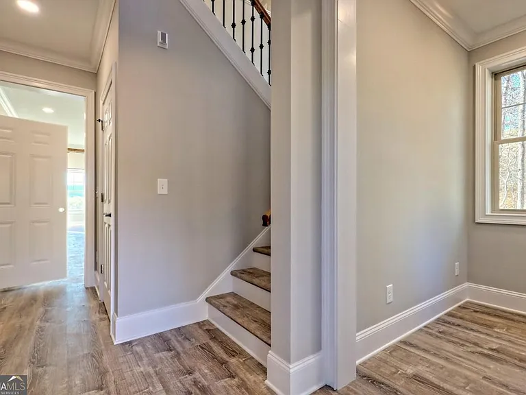 76 Hatch Dr — Photo 29