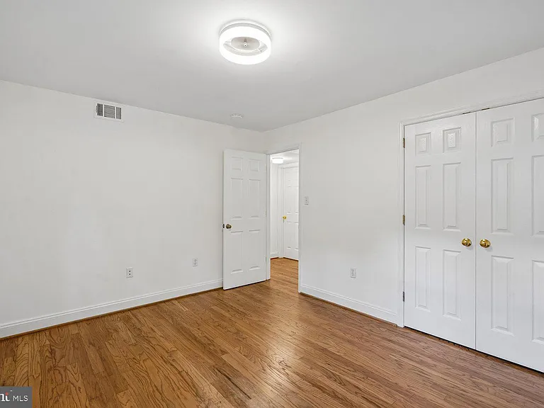7861 Coddle Harbor Ln #29 — Photo 16