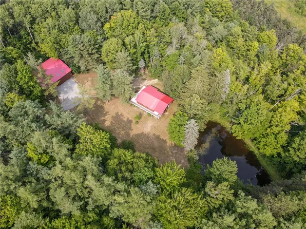 8913 Hemlock Rd, Avoca, NY 14809