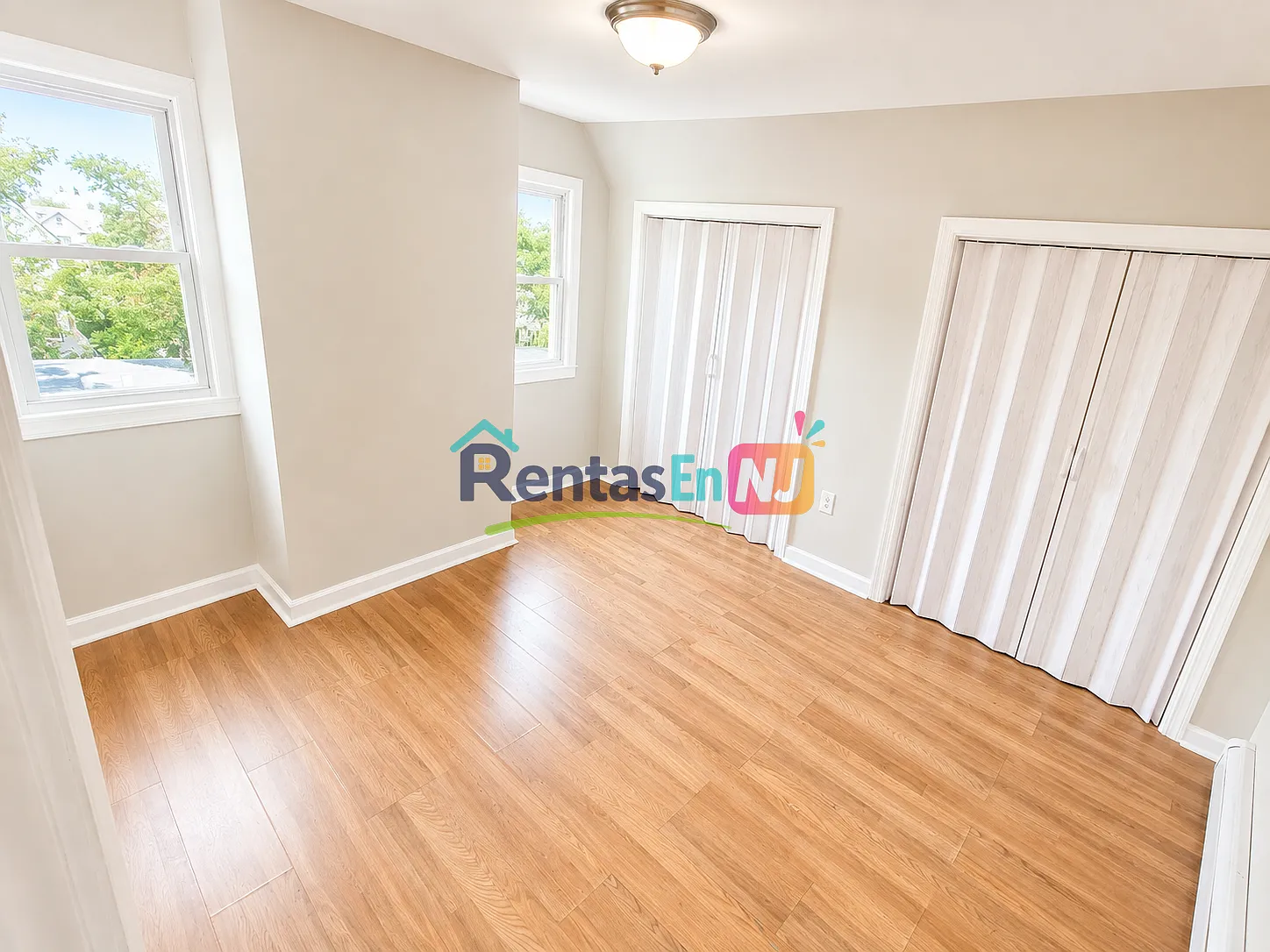 5 bed, $2,850 — Photo 3