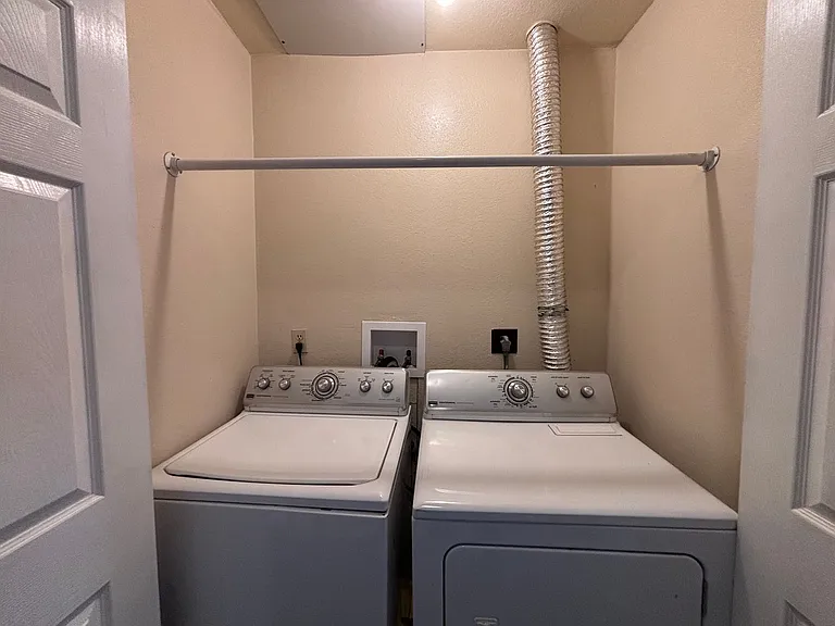 2439 E Willamette Ave #A — Photo 14