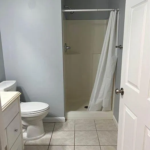 306 W 3rd St #306 — Photo 9