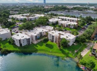 512 Orange Dr APT 20, Altamonte Springs, FL 32701