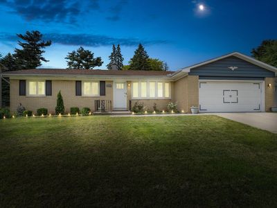 2643 Summit Ridge Dr, South Bend, IN, 46628