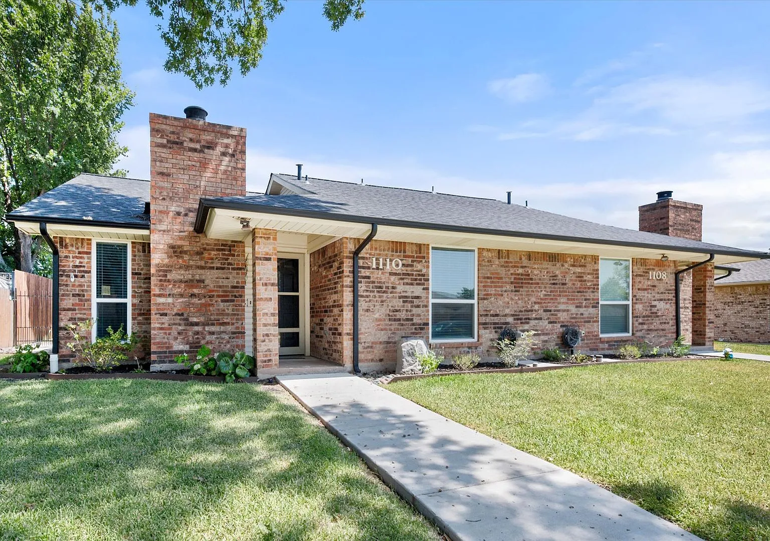 Mansfield Half Duplex — Photo 2