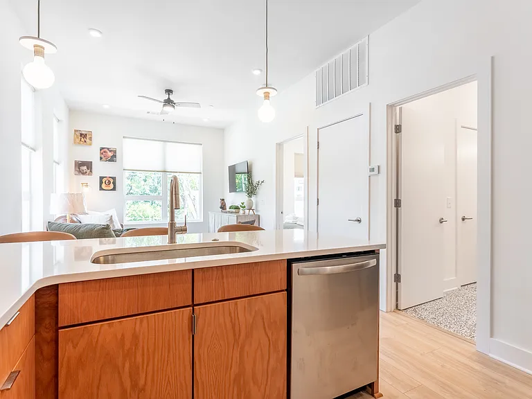1310 Lischey Ave #307 — Photo 12