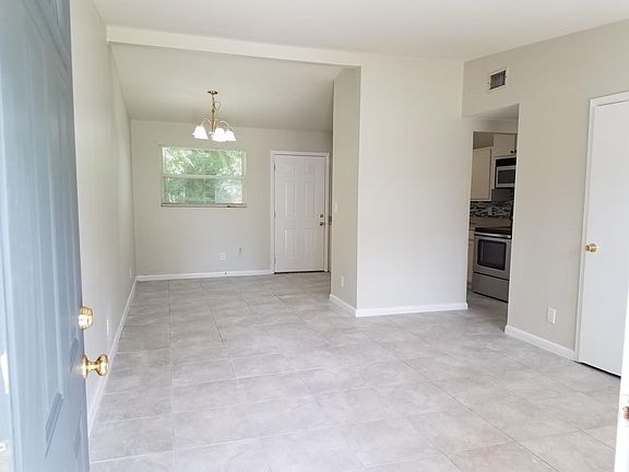 2nd image of 783 La Marche Dr