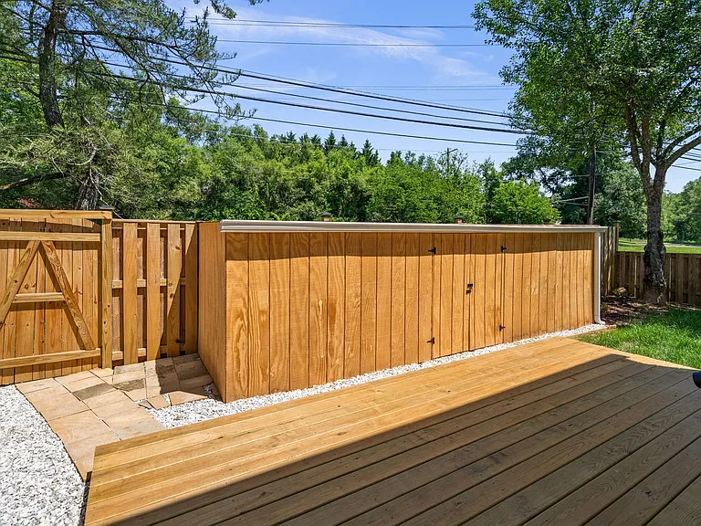 19306 Sandy Lake Dr — Photo 30