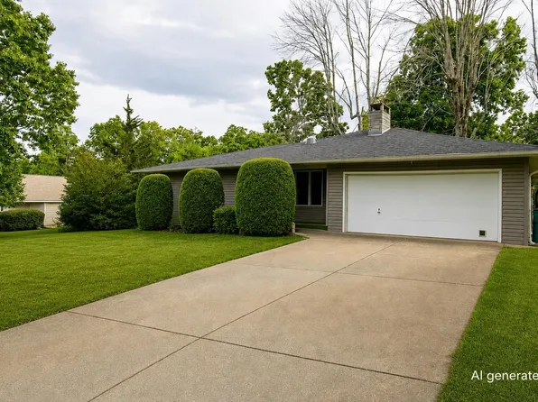 105 Walden Ln, Bull Shoals, AR 72619