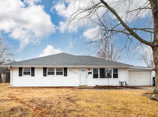 2133 N Wellington Dr, Peoria, IL 61604