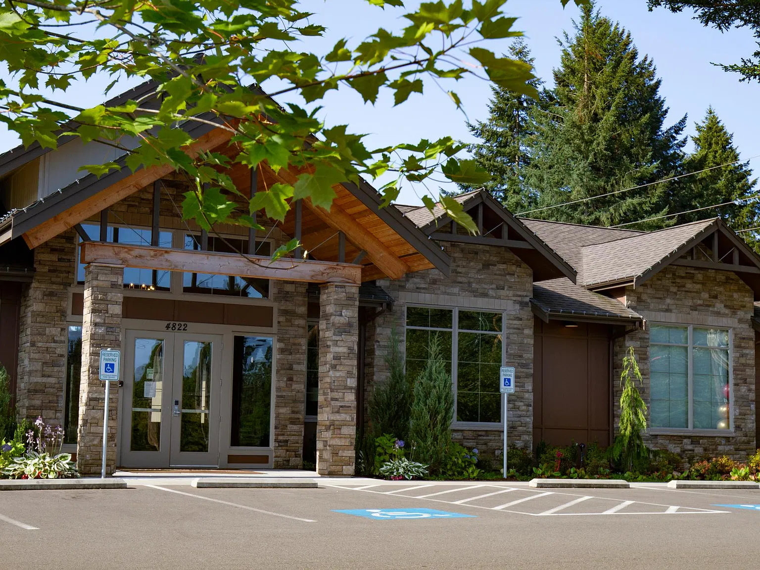 Stonebrook — Photo 1