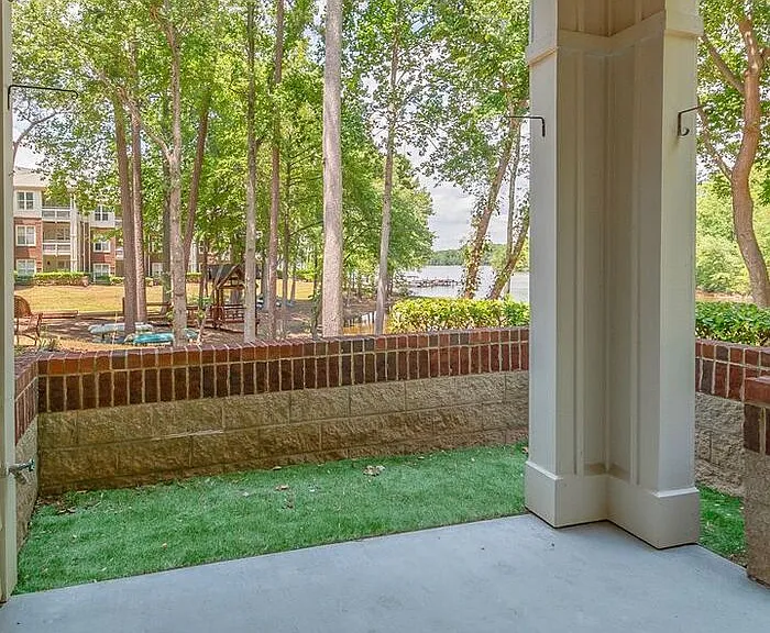 714 Northeast Dr #52 — Photo 37