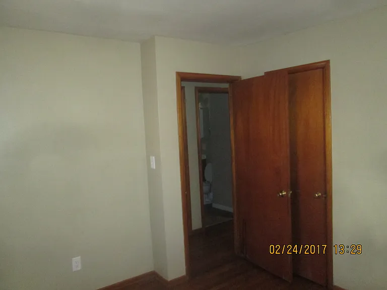 700 Savannah Dr — Photo 9
