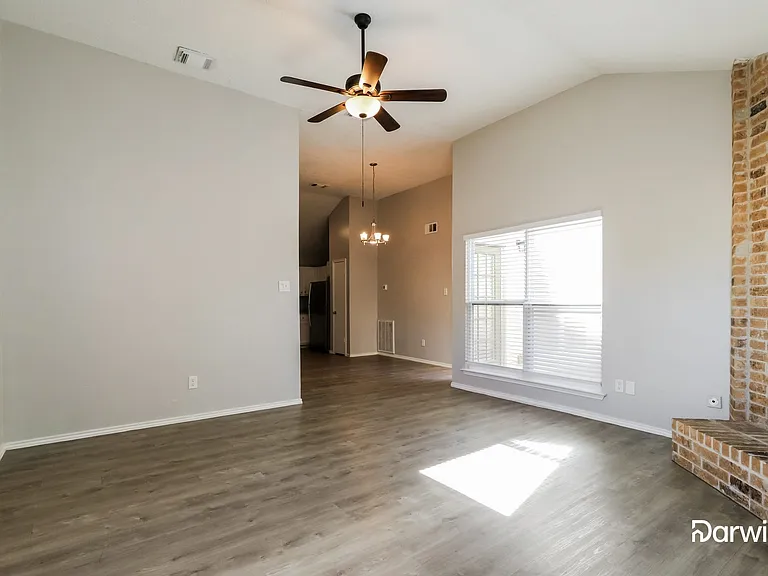 11727 Yearling Dr — Photo 7